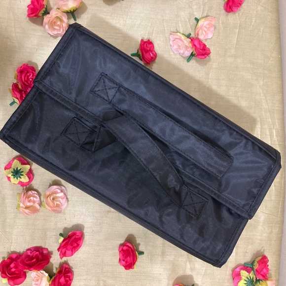 NWT JM New York Roll & Go Travel/Makeup Bag, 7" x 4.5" x 4.5", Black - Picture 9 of 10